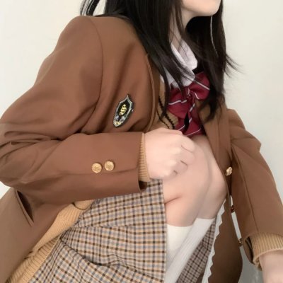 心不在焉的服务生